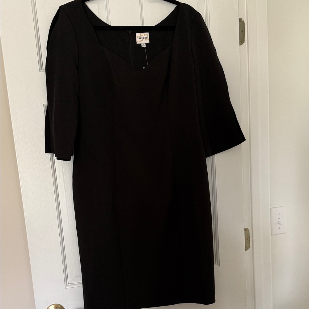 Dress Barn Black Long Sleeve V-Neck Sheath Dress